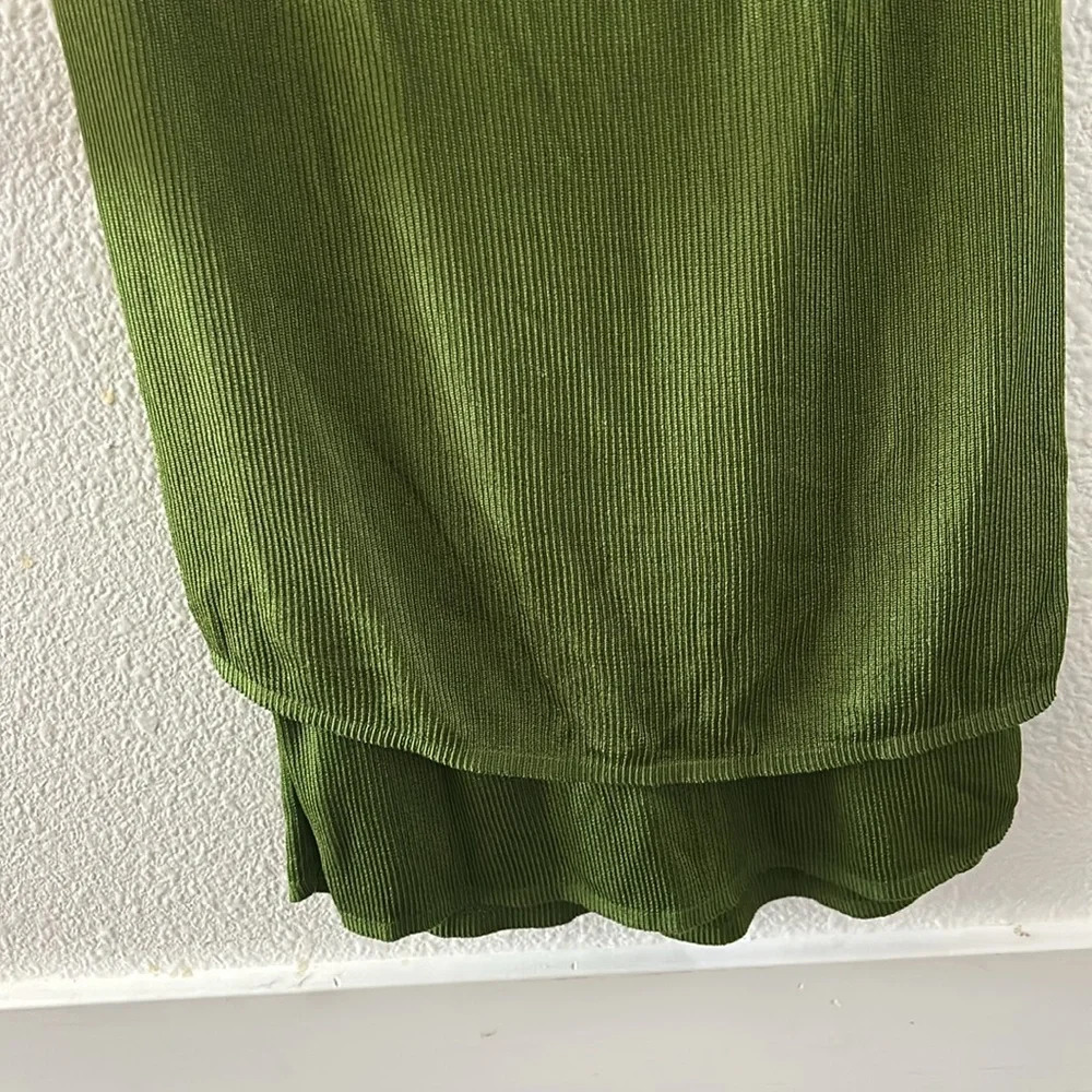 Atlein Collective Green Knit Midi Dress, RTR - Picture 9 of 11